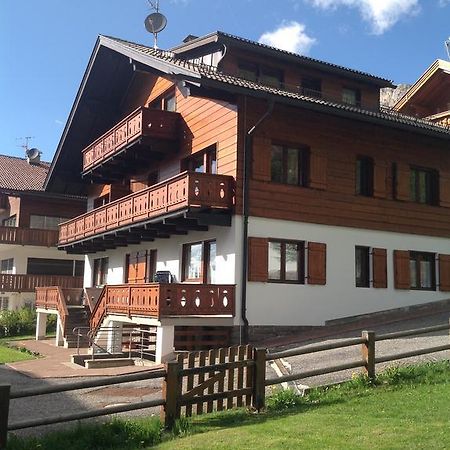 Appartamenti Chedul Wolkenstein in Gröden Exterior foto